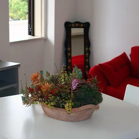 Greta Apartment *